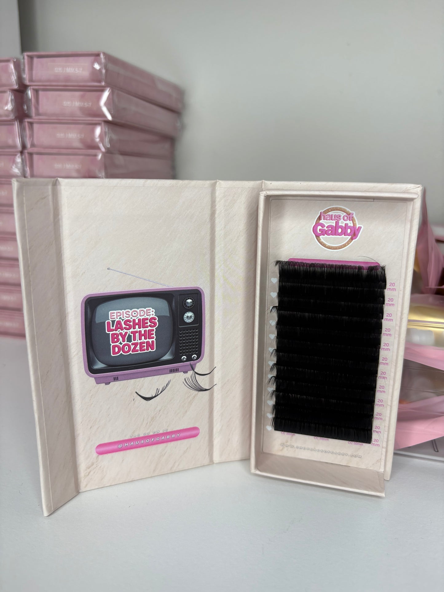12 ROW That’s So Fluffy- MATTE Velvet Lash Trays